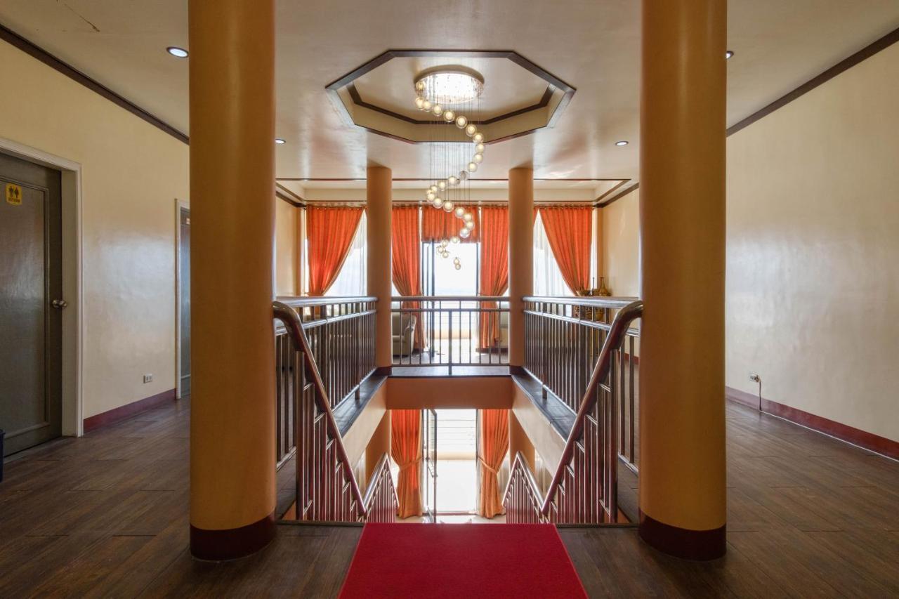 Reddoorz Plus @ Seaborne Hotel Subic Zambales المظهر الخارجي الصورة