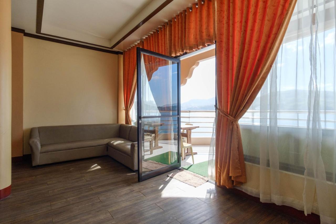 Reddoorz Plus @ Seaborne Hotel Subic Zambales المظهر الخارجي الصورة