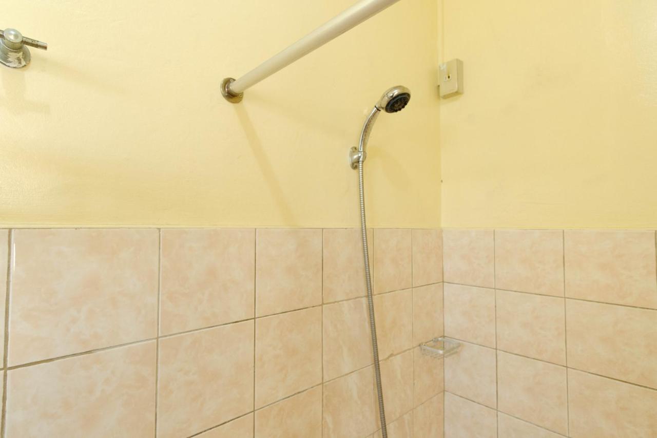 Reddoorz Plus @ Seaborne Hotel Subic Zambales المظهر الخارجي الصورة